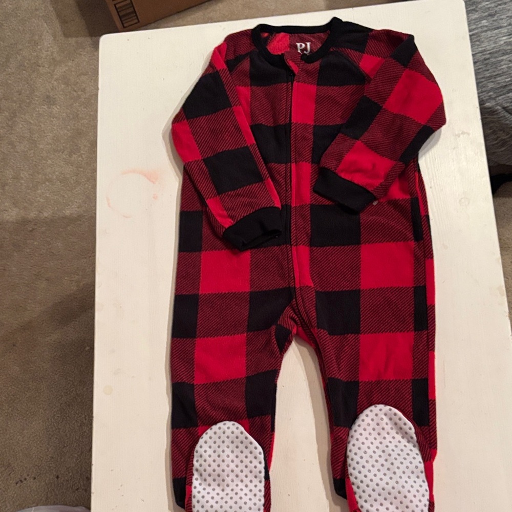 NWOT Children’s place Buffalo Plaid Red and Black Kids Footie Pajamas